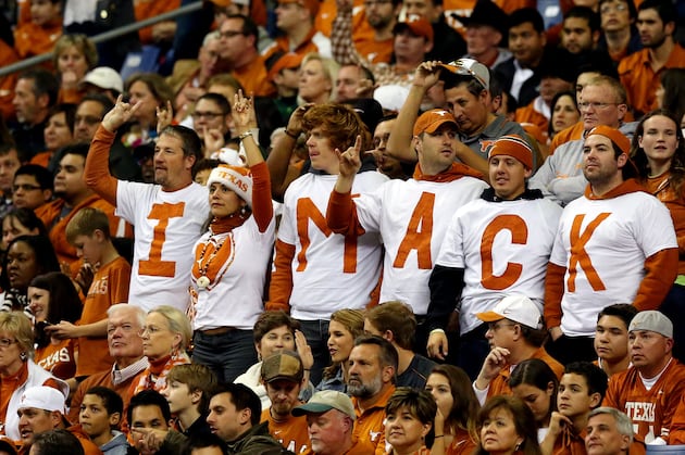 Longhorn Athletics Beer Sales: Examining the Pros and Cons