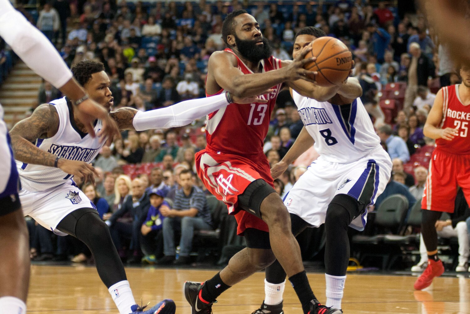 James Harden Drops 43 Points in 3 Quarters as Rockets Win Big over
