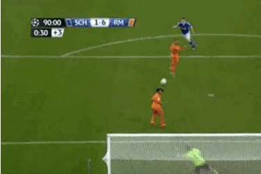 GIF: Klaas-Jan Huntelaar Scores Ridiculous Goal on Volley While Down Six Goals