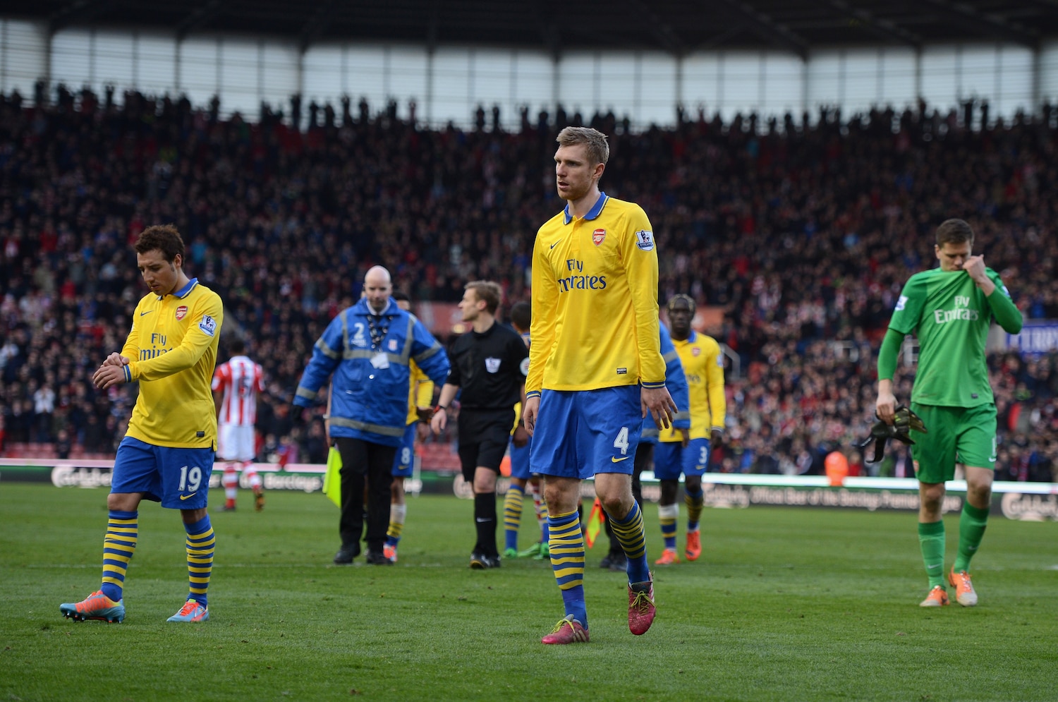 Hiresacaac2d989d5d9b3b7d0cd236f03f64a_crop_exact