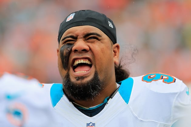 Report: Dolphins Are Not Using Franchise Tag on NT Paul Soliai