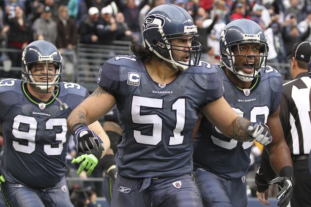 Former Seahawks LB Lofa Tatupu Working out for Broncos Tuesday