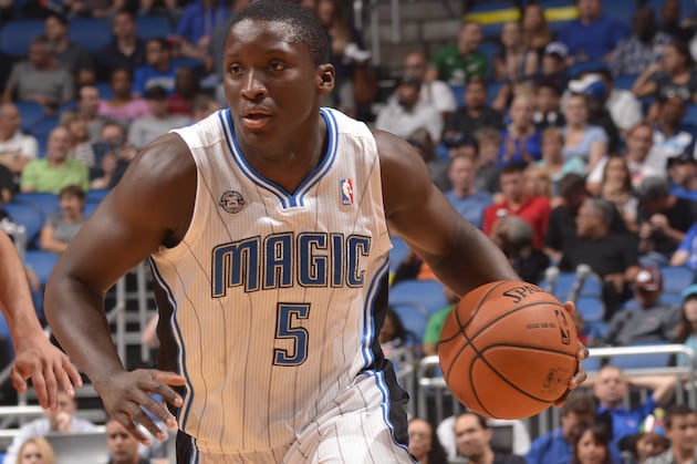 GIF: Introducing the Oladipo Shuffle