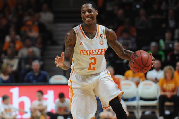 Opinion: Barton, Defense, Key to Vols NCAA Hopes