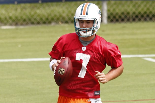 Dolphins Re-Sign Exclusive Rights Free Agent QB Pat Devlin