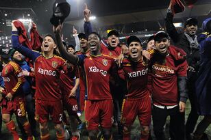 Hi-res-6c8575bec60bde20a556a2db37509d7b_crop_north