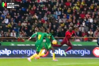 GIF: Edinho's Skill to Control Ball During Portugal vs. Cameroon Is Ridiculous