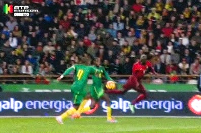 GIF: Edinho's Skill to Control Ball During Portugal vs. Cameroon Is Ridiculous