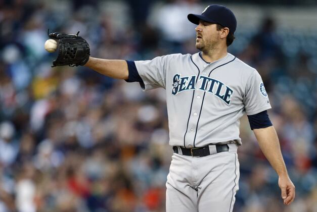 Joe Saunders and Texas Rangers Finalize One-Year Contract