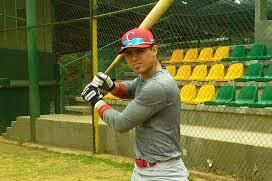 Cards Sign Cuban SS Aledmys Diaz to 4-Year Deal