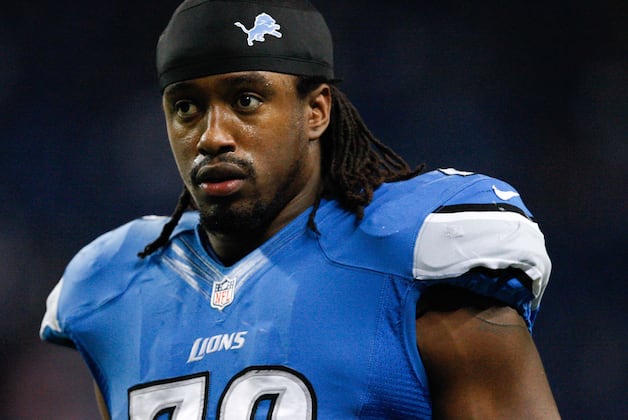 Lions' Willie Young Calm but Excited as He Awaits New Offers
