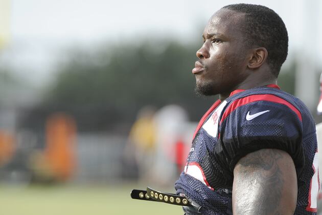 Report: Chiefs Sign ILB Mays to 2-Year/$6M Deal