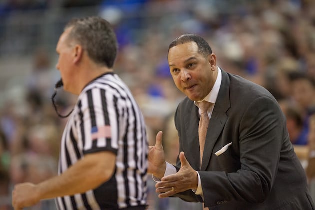 Report: Auburn Cans Barbee After Loss to USC