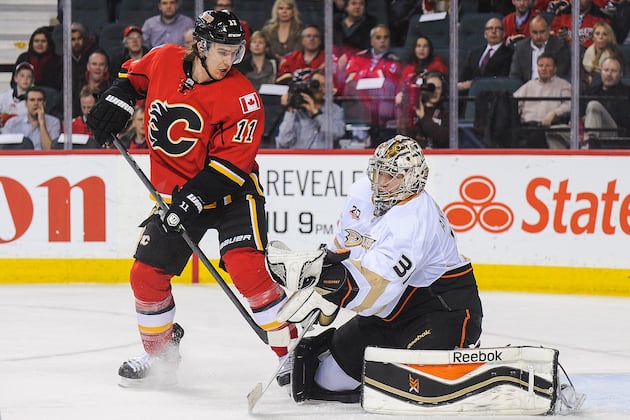 Flames Rout Suddenly Struggling Ducks