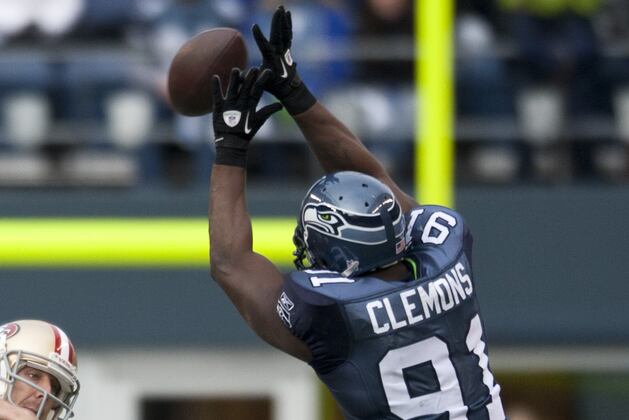 Report: Jags, Ex-Seahawks DE Clemons Agree to Deal