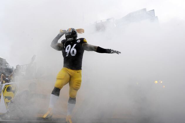 Jags Agree to Terms with Ex-Steeler DE Ziggy Hood