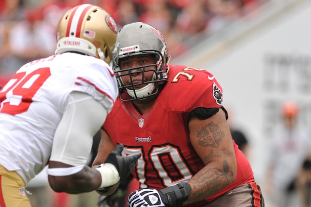 Bucs Release 8-Year Vet LT Donald Penn