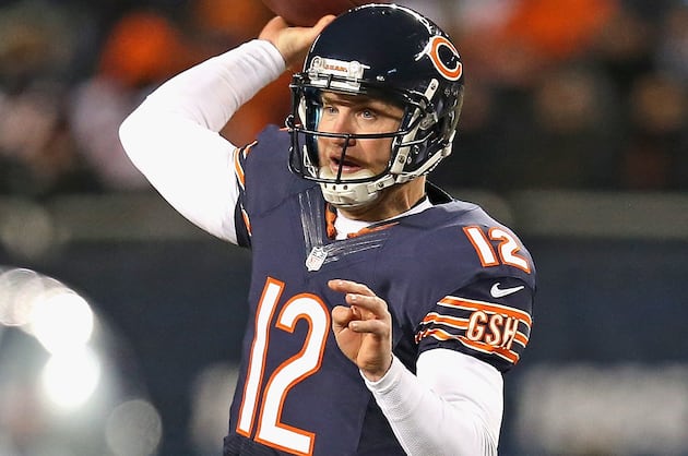 Bucs' Lovie Smith Sees Josh McCown as Leader, Mentor