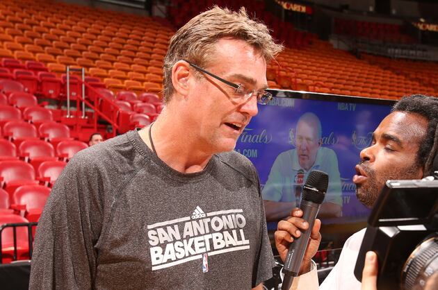 Q&A: Spurs GM on Recent Play, Big 3, Kawhi, Nando-Daye Trade