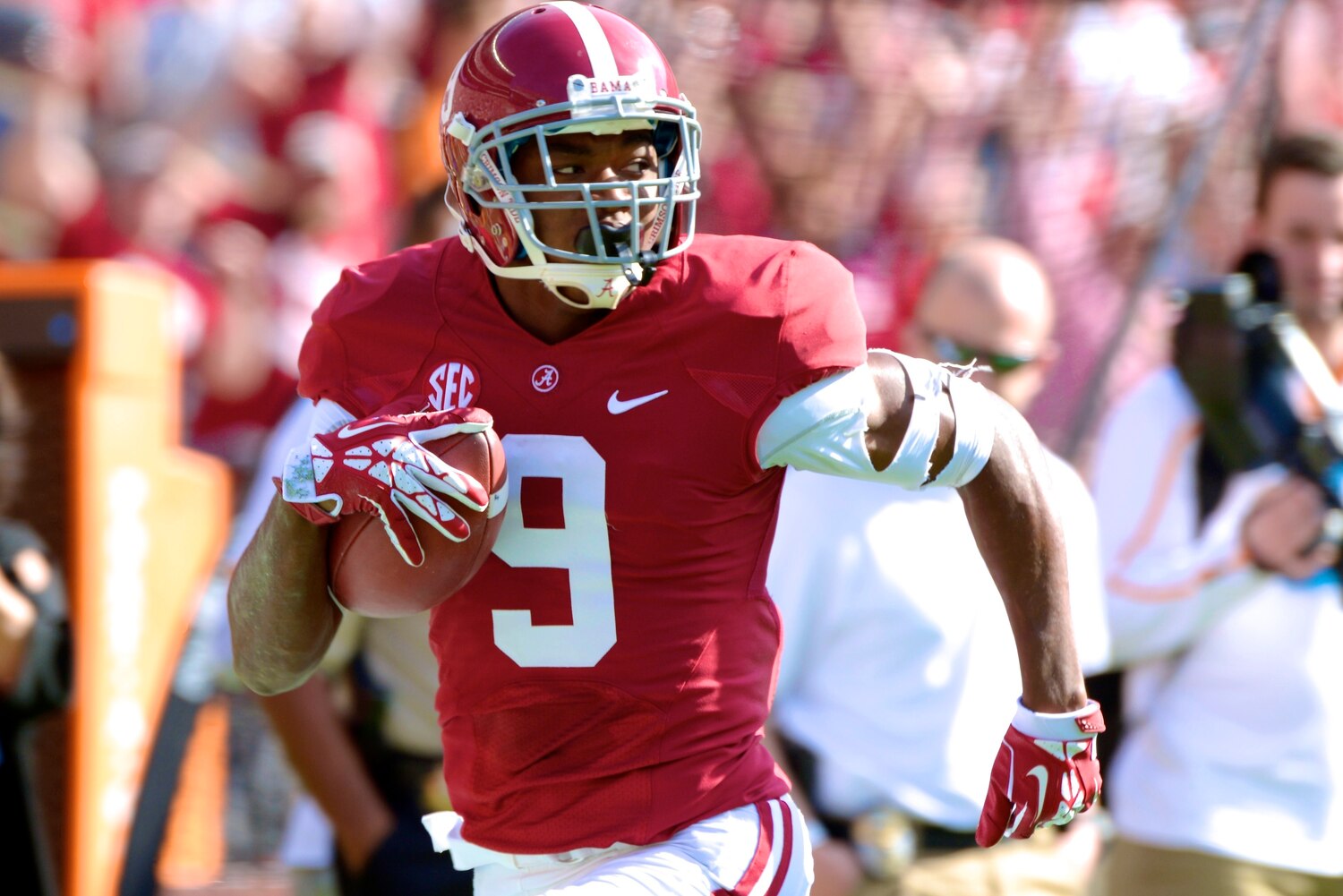 Alabama Football: Talented WR Corps Will Ease Transition ...