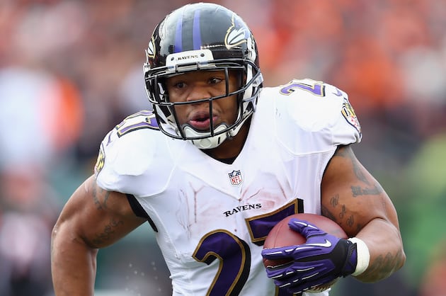 Trainer Says Ray Rice Has Lost 15 Pounds, Down to 210 Pounds