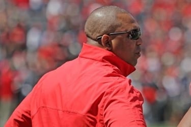 This Coach Has a Tough Act to Follow