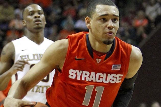 A Look at Tyler Ennis' Basketball Life from the Eyes of Nine Educated Men