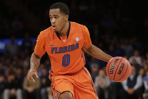 Gators Begin NCAA Tournament with Back-Up Point Guard Hill Nursing Turf Toe