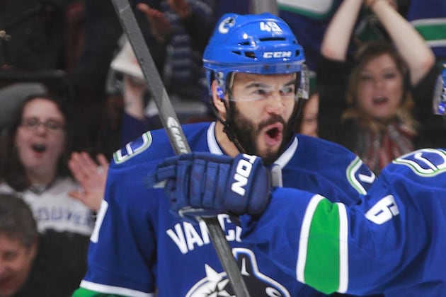 Canucks Re-Assign Archibald to Comets