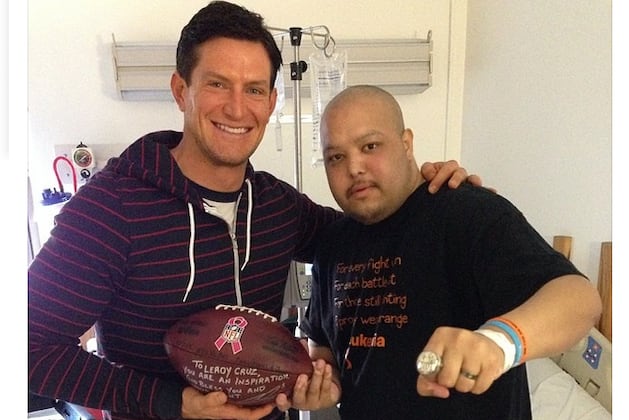 Giants' Steve Weatherford Hailed as a Hero After Visiting Leukemia Patient