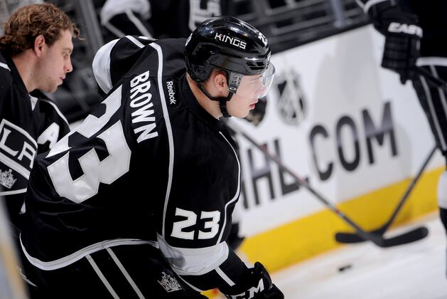 Dustin Brown Exits vs. Panthers with Upper-Body Injury