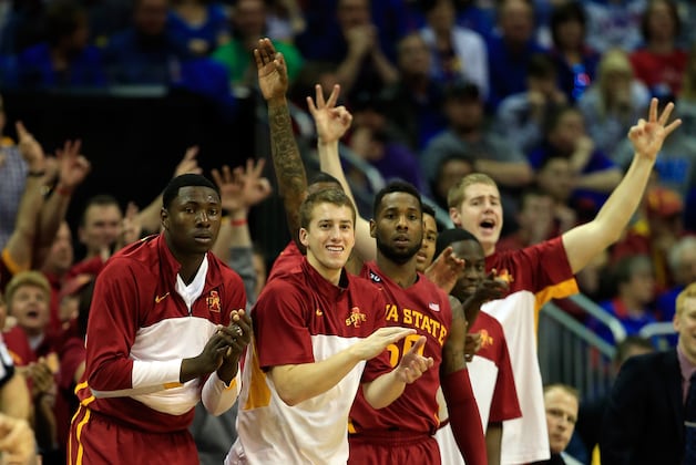 Cyclones and Their Fans Embrace Run to Sweet 16