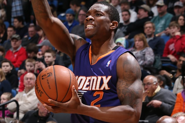 Bledsoe Helping Suns Rebounding Effort