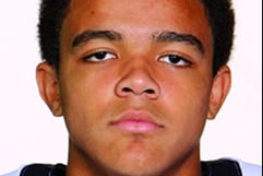 Jalen Guyton Commits to Notre Dame