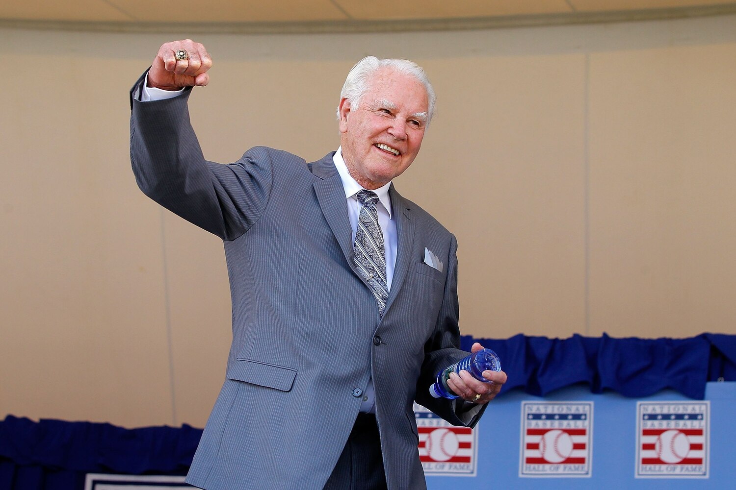 Hall of Fame Umpire Doug Harvey Breaks Down MLB Replay, New Collision