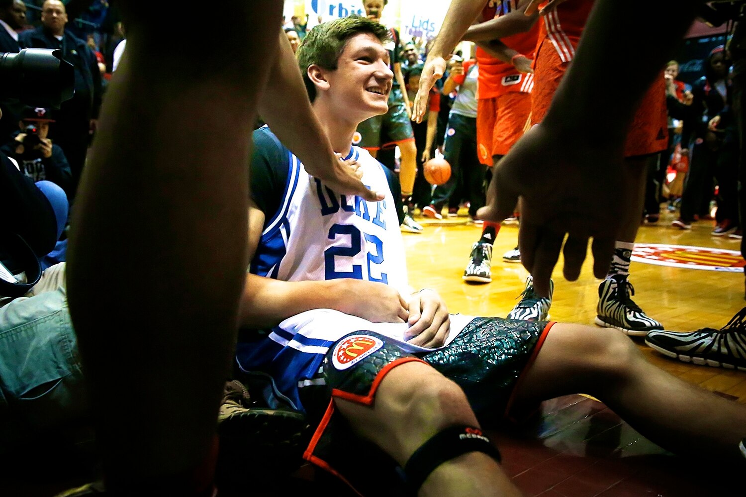 2014 Powerade Jamfest Slam Dunk Contest Winner, Highlights and Twitter