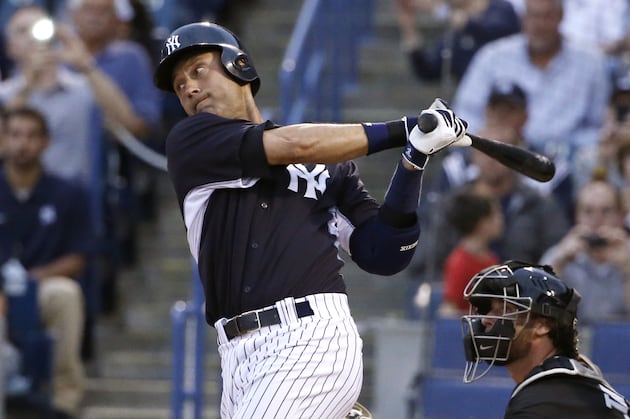 Derek Jeter Got Drilled by a Fastball in His First at-Bat of 2014