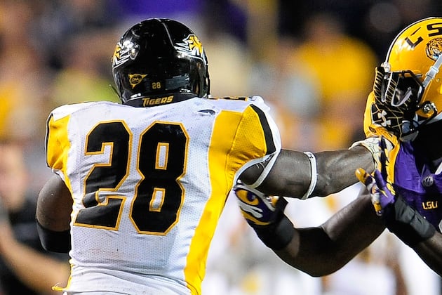 Titans Could Replace CJ2K with Terrance West