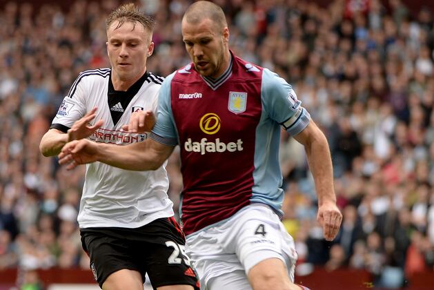 Rodallega, Fulham Beat Villa 2-1