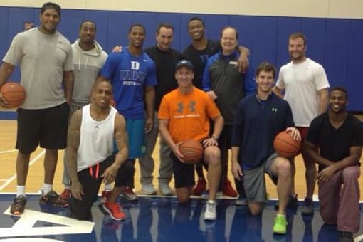 Manning Brothers, Broncos Receivers Hoop It Up at Duke