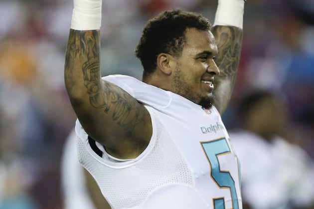 Mack Contract Will Impact Mike Pouncey Extension