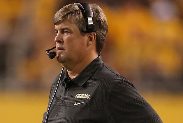 CU Buffs Coach Mike MacIntyre Works with Cornerbacks in Spring Ball