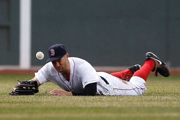 Grady Sizemore Plays Left Field for the First Time