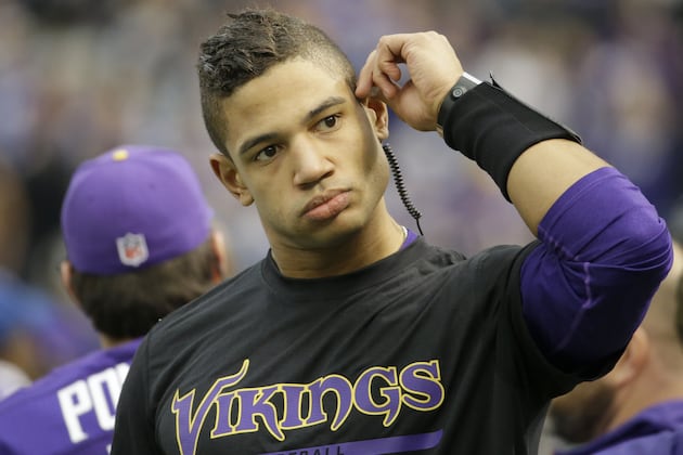 Giants Eye Josh Freeman, Matt Flynn as Temporary Replacements