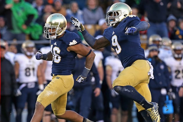 LB Smith Makes a Move Inside for Notre Dame