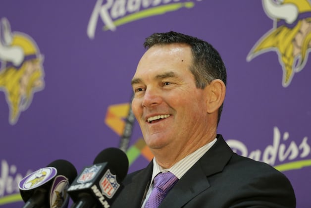 Pick 6 Video Mailbag Featuring Mike Zimmer