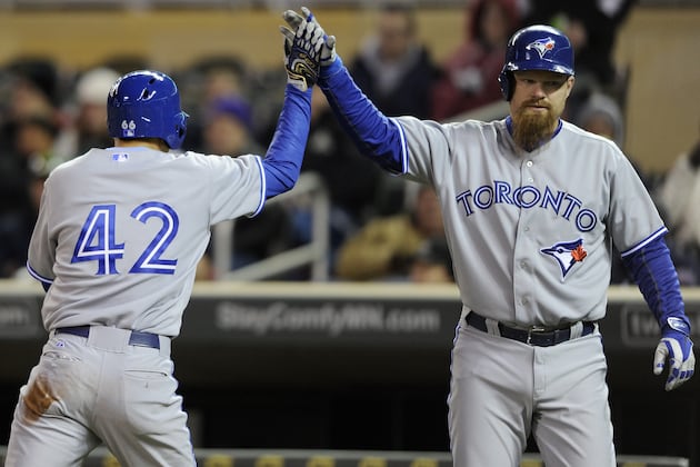 Bautista, Lawrie Lift Blue Jays over Twins 9-3
