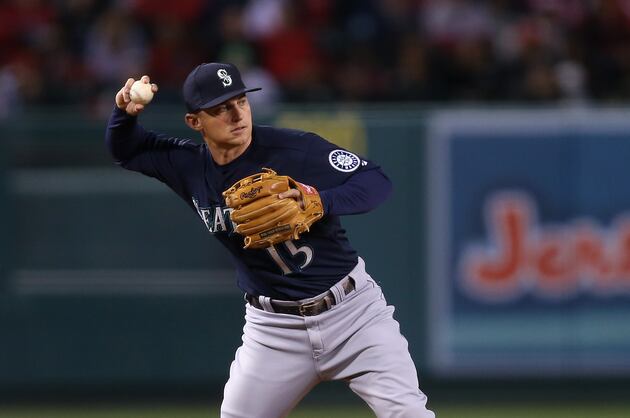 Mariners Give Up Grand Slam to Stanton in 9th and Lose to Marlins 8-4