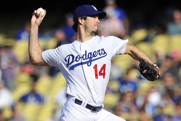 Dodgers Rally Past D-Backs Behind Haren