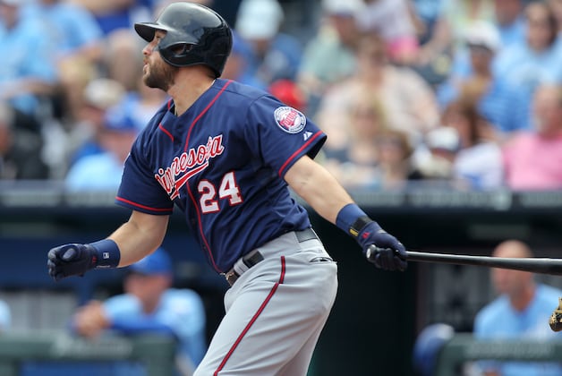 Hughes Picks Up Win as Twins Top Royals, 8-3